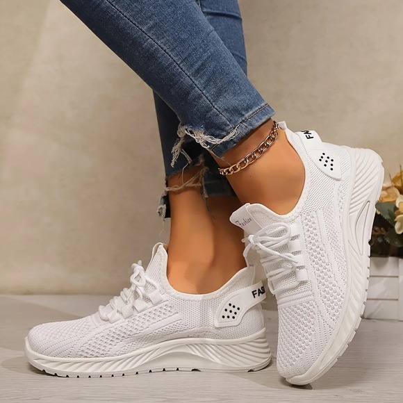 White Knit 'Fashion' Sneakers - Lightweight & Breathable Casual Shoes EU 38/ 7.5 - Picture 6 of 8
